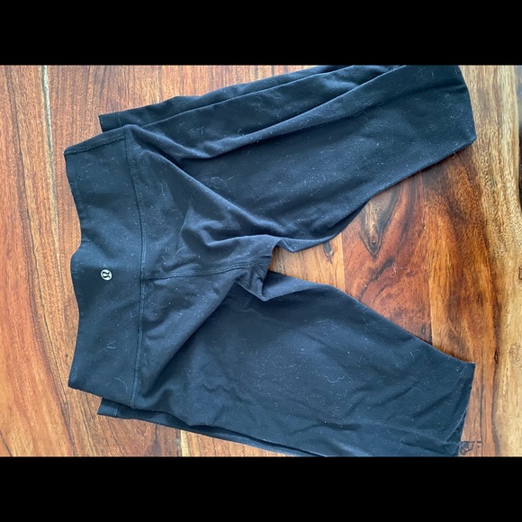 Lululemon wonder unders - Picture 2 of 2